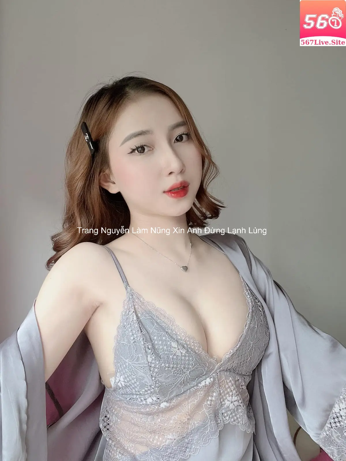 Trang Nguyễn Làm Nũng Xin Anh Đừng Lạnh Lùng 8